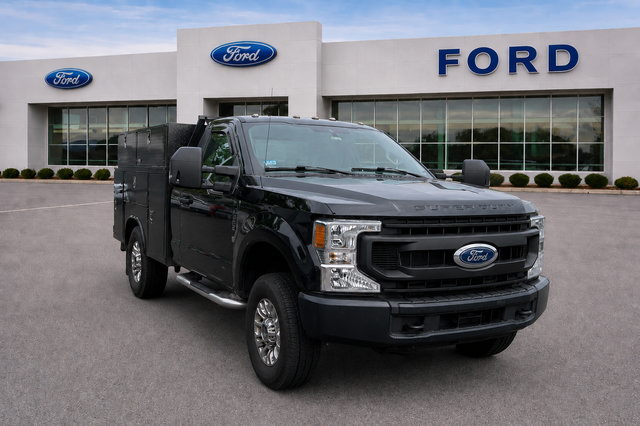 Used 2021 Ford F250 XL w/ Snow Plow Prep Package AWD/4WD image 1