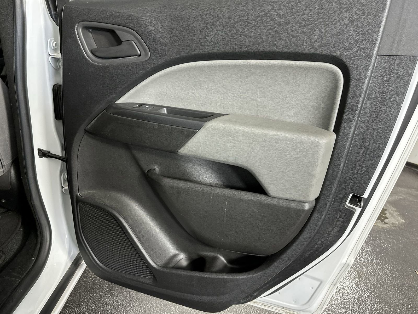 Used 2019 Chevrolet Colorado W/T w/ WT Convenience Package image 36