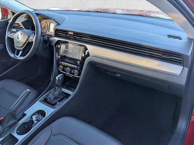 Used 2021 Volkswagen Passat 2.0T SE image 20