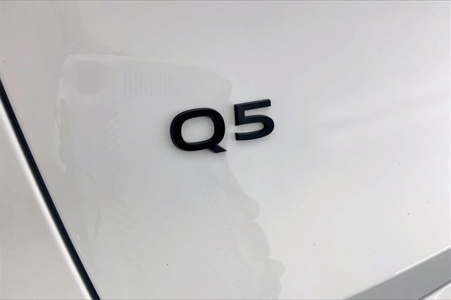 New 2025 Audi Q5 Premium image 13