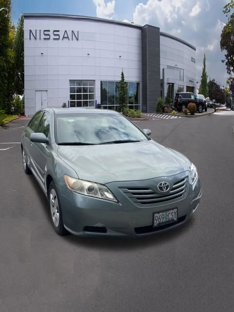 Used 2007 Toyota Camry LE FWD image 14
