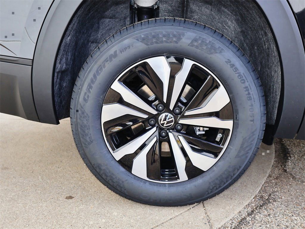 New 2026 Volkswagen Atlas SE image 9