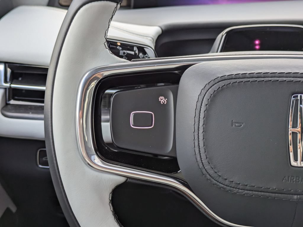 New 2027 Lincoln Navigator L Black Label AWD/4WD image 28