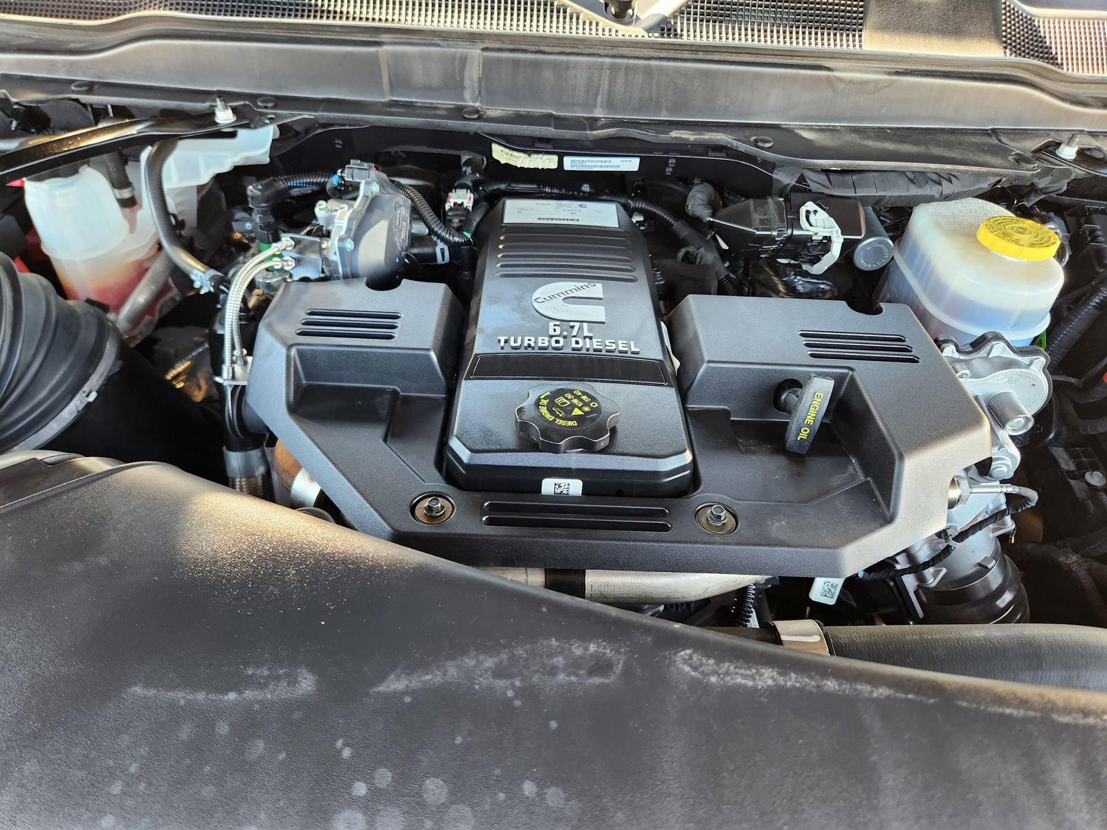 Used 2024 RAM 2500 Limited w/ Towing Technology Group image 36