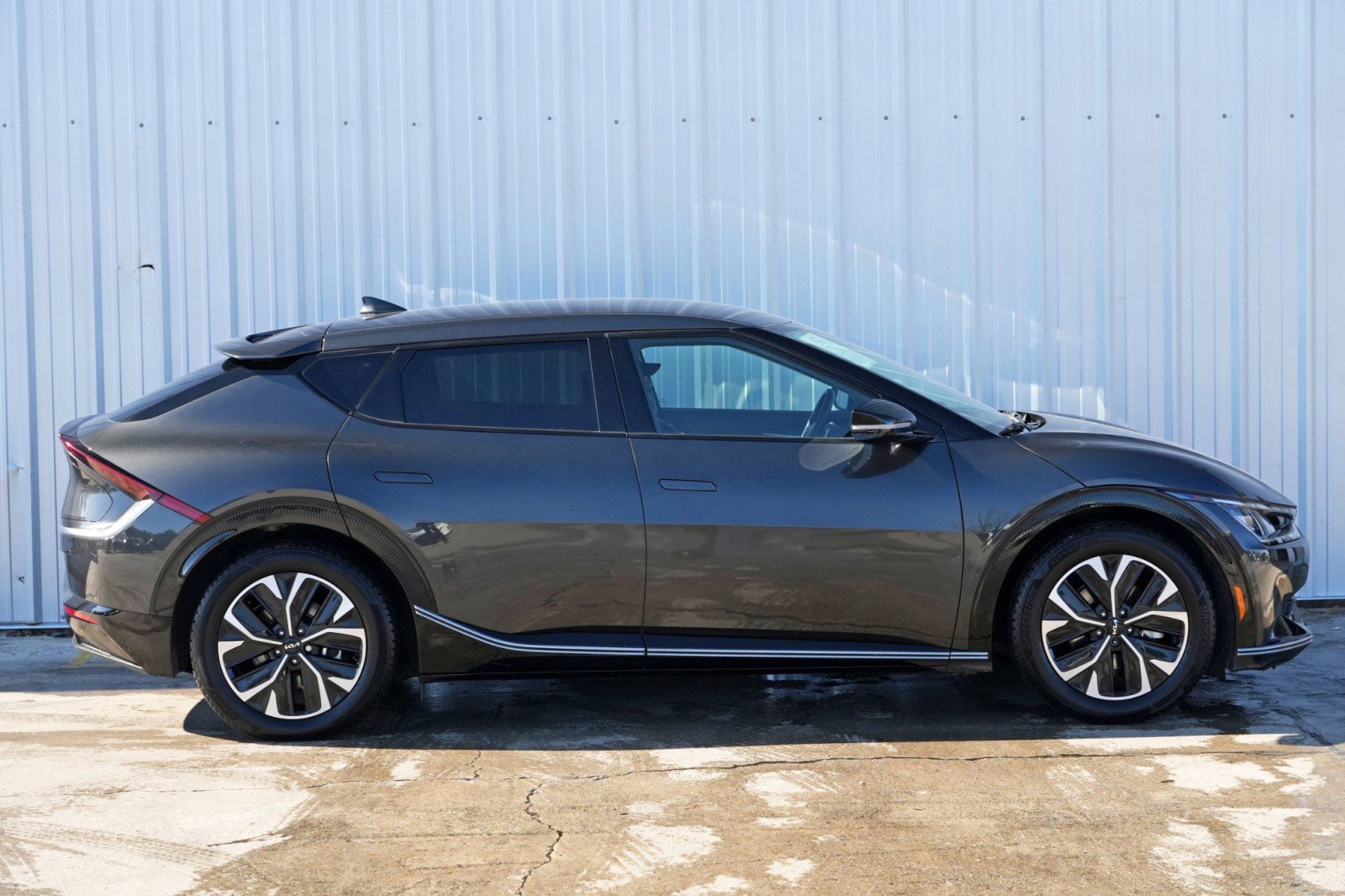 Used 2022 Kia EV6 Wind image 52