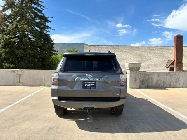 Used 2021 Toyota 4Runner SR5 Premium w/ Moonroof Package AWD/4WD image 7