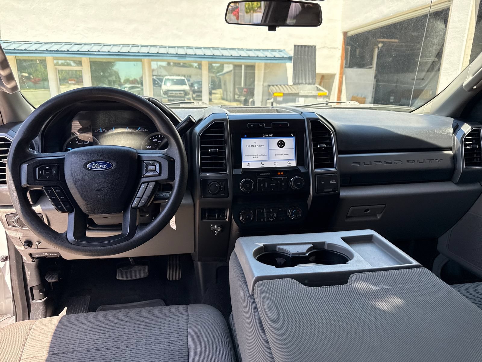 Used 2019 Ford F250 XLT w/ Snow Plow Prep Package AWD/4WD image 12