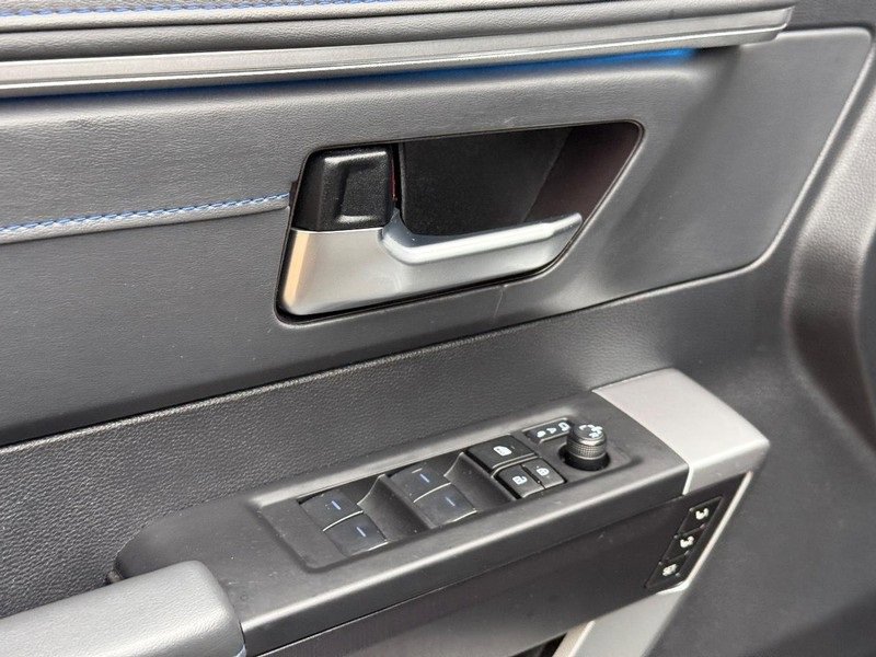 Used 2023 Toyota Tundra Platinum image 18