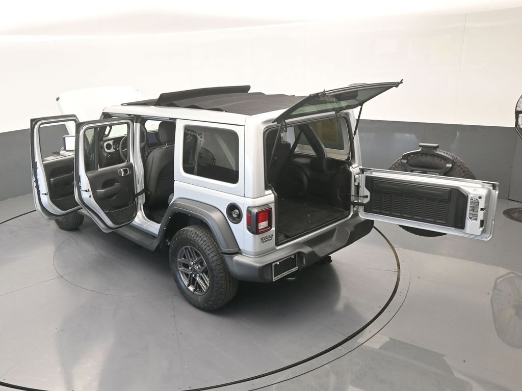 Used 2024 Jeep Wrangler Sport S AWD/4WD image 62