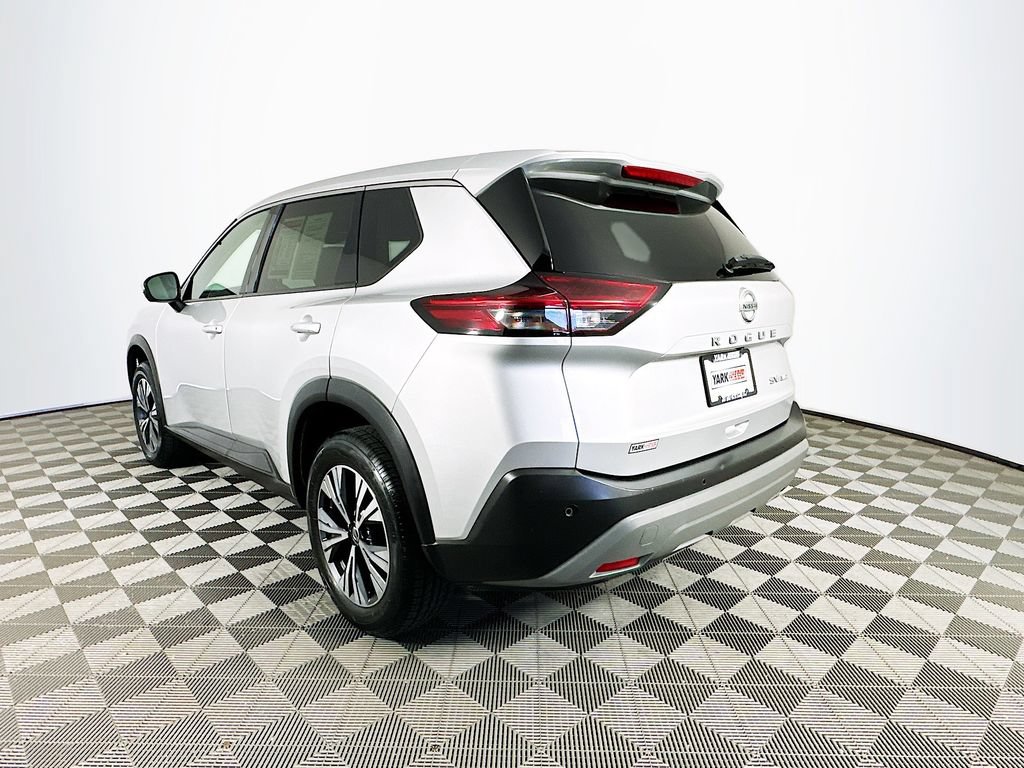 Used 2021 Nissan Rogue SV AWD/4WD image 7