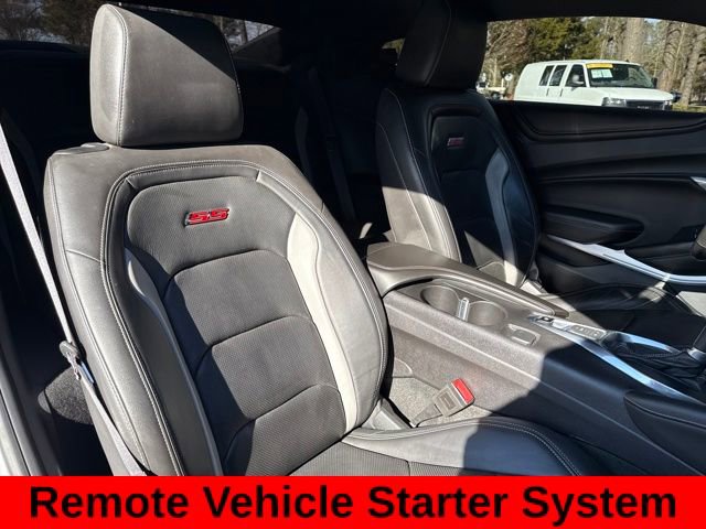 Used 2017 Chevrolet Camaro SS image 23