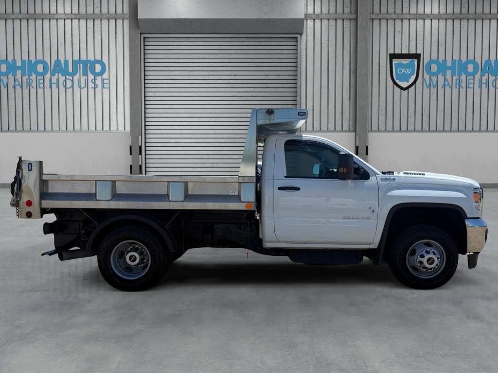 Used 2018 GMC Sierra 3500 4x4 Regular Cab w/ Sierra Convenience Package image 4