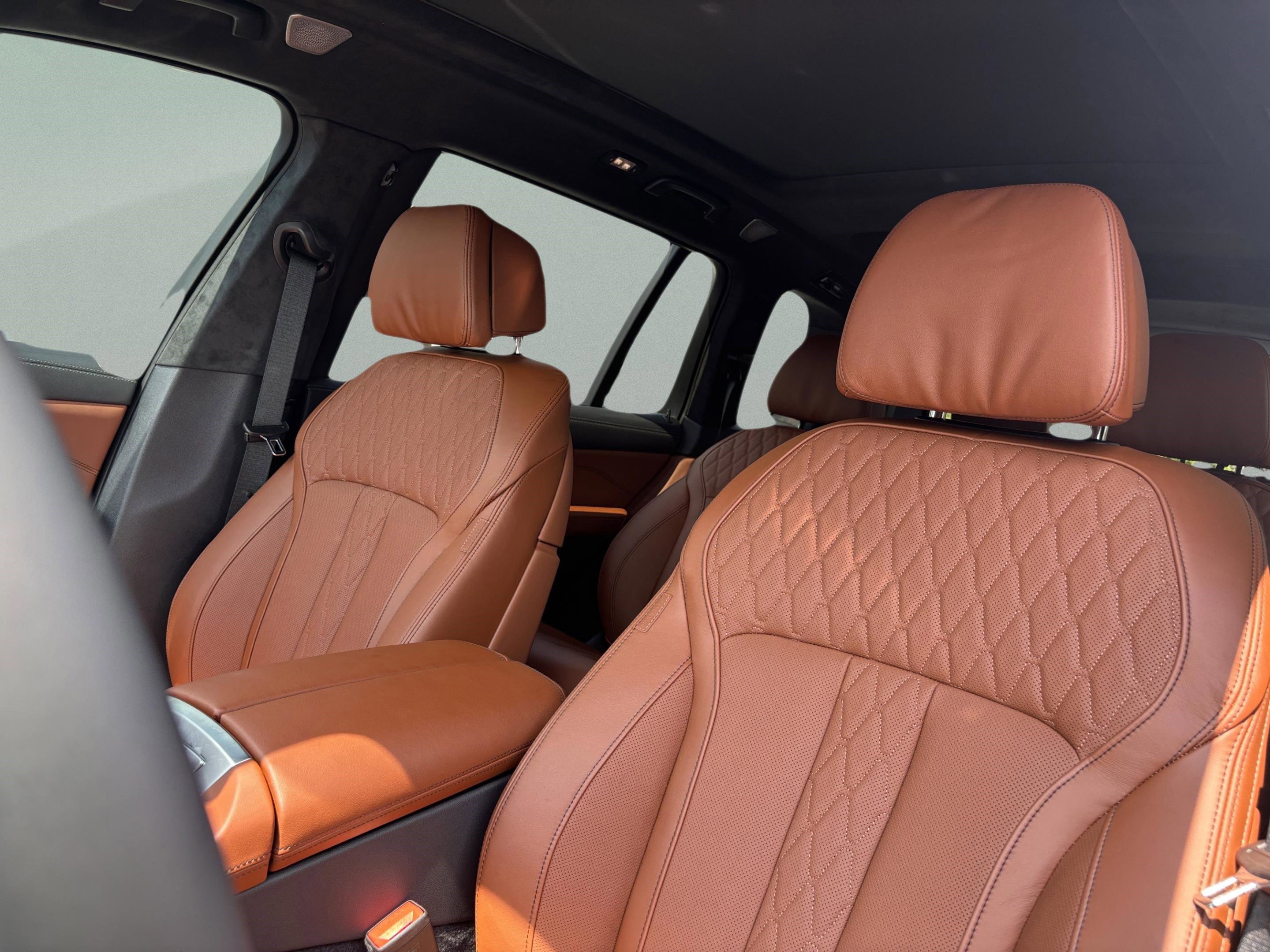 New 2026 BMW ALPINA XB7 image 18