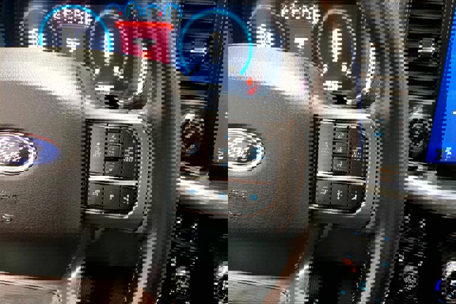 Used 2021 Ford F150 Lariat w/ Equipment Group 502A High image 25