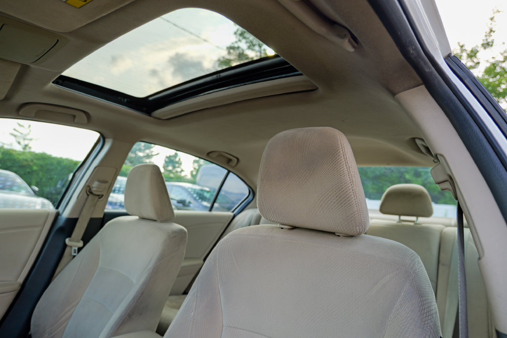 Used 2016 Honda Accord EX image 23