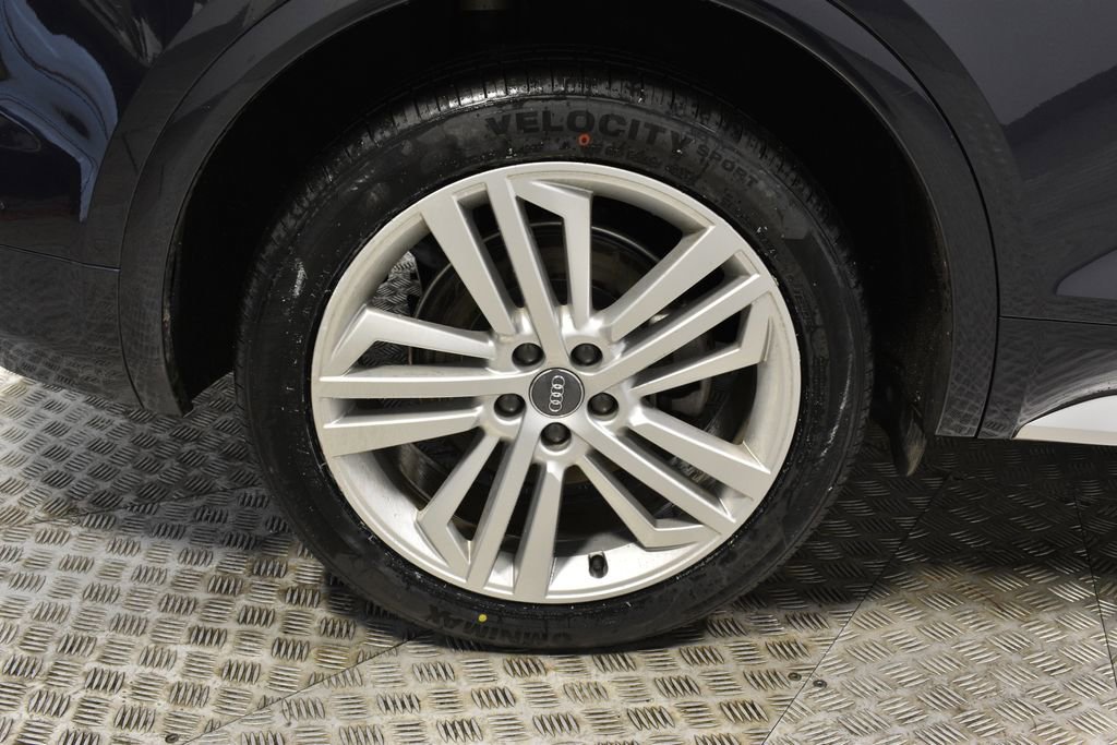 Used 2019 Audi Q5 2.0T Premium Plus w/ Premium Plus Package image 38