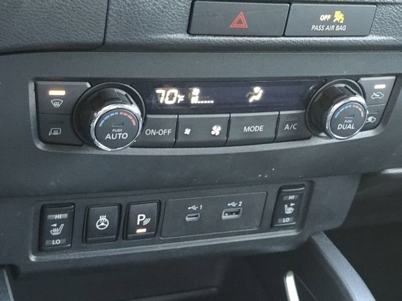 Used 2023 Nissan Frontier SV w/ Technology Package image 24