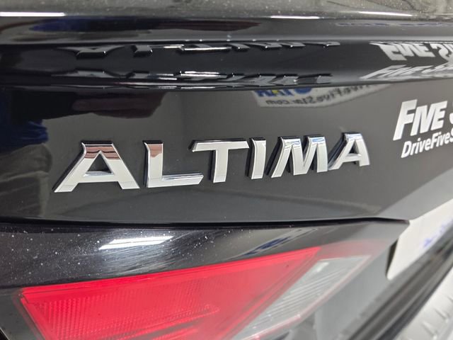 Used 2021 Nissan Altima 2.5 SL FWD image 11