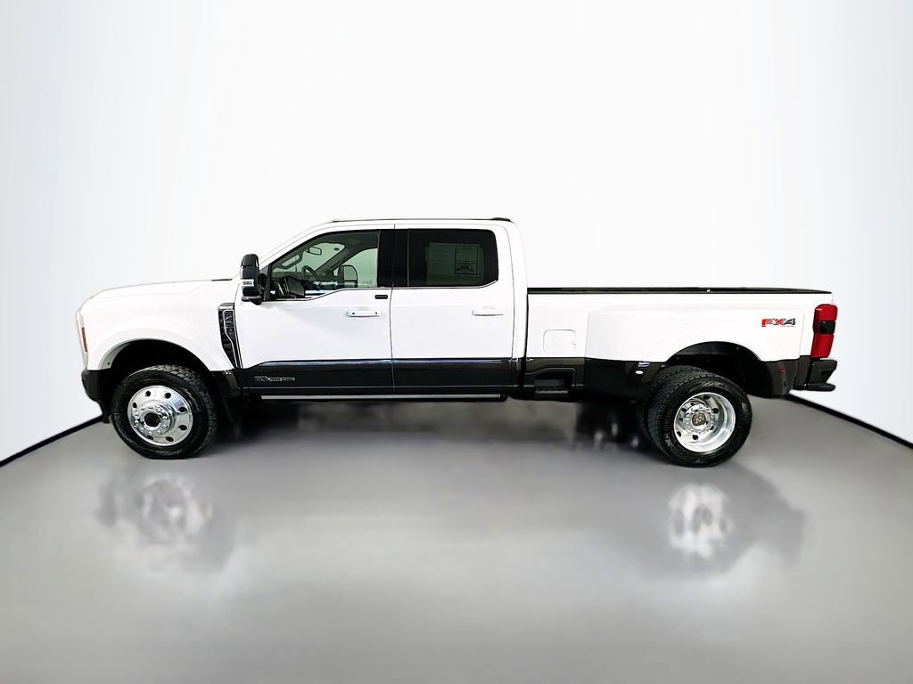 Used 2025 Ford F450 King Ranch w/ FX4 Off-Road Package AWD/4WD image 4