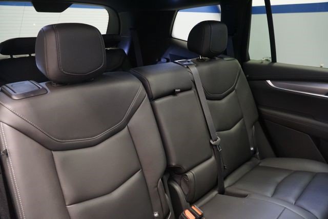 Certified 2024 Cadillac XT6 Luxury w/ LPO, Floor Liner Package AWD/4WD image 17