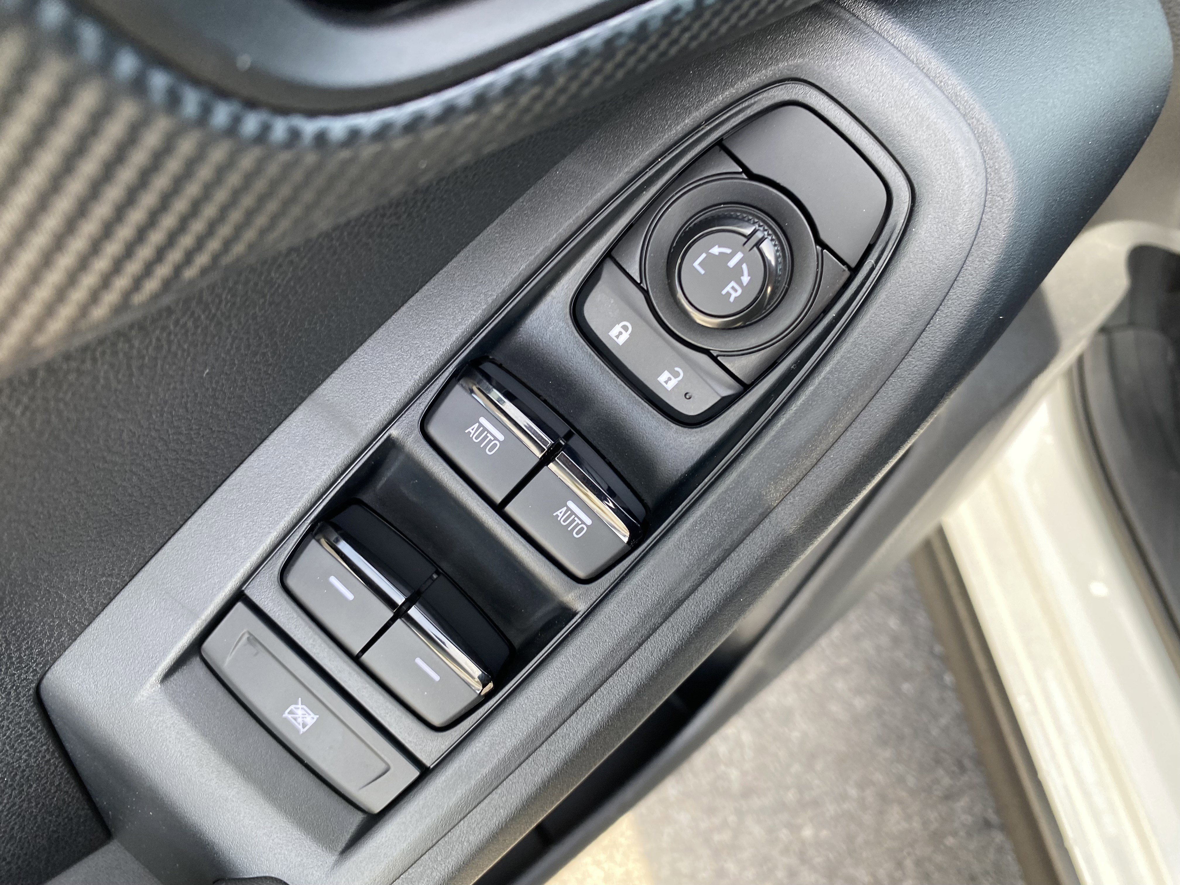 New 2025 Subaru Crosstrek 2.5i Premium image 18