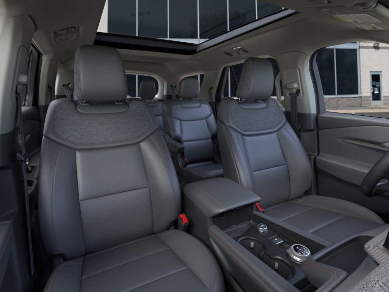 Used 2026 Ford Explorer Active w/ Active Comfort Package image 10