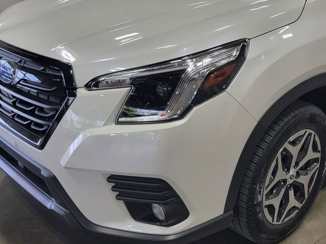Certified 2023 Subaru Forester Premium AWD/4WD image 9
