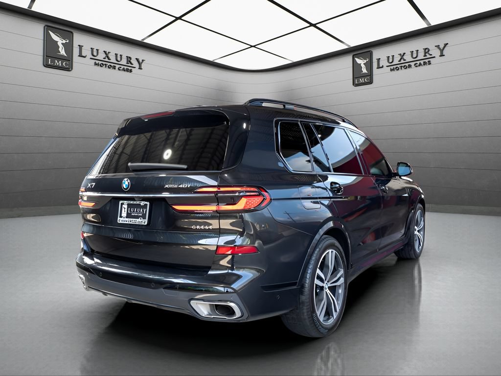 Used 2023 BMW X7 xDrive40i w/ M Sport Package AWD/4WD image 8