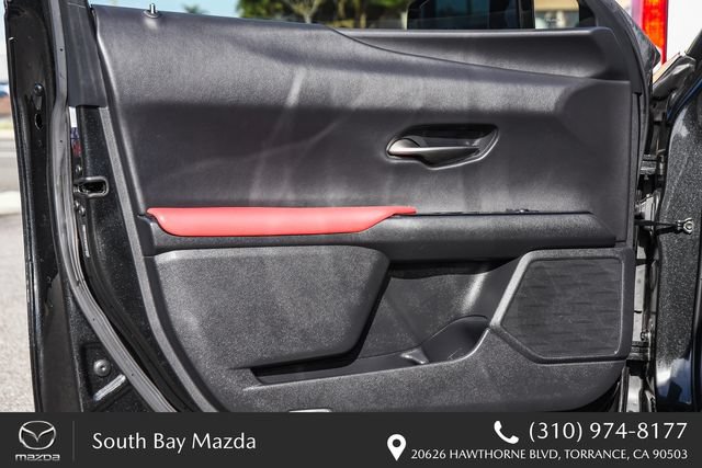 Used 2019 Lexus UX 200 F Sport w/ F Sport Premium Package FWD image 23