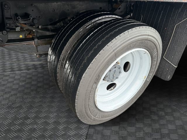 Used 2021 Ford F550 4x4 Crew Cab Super Duty image 7