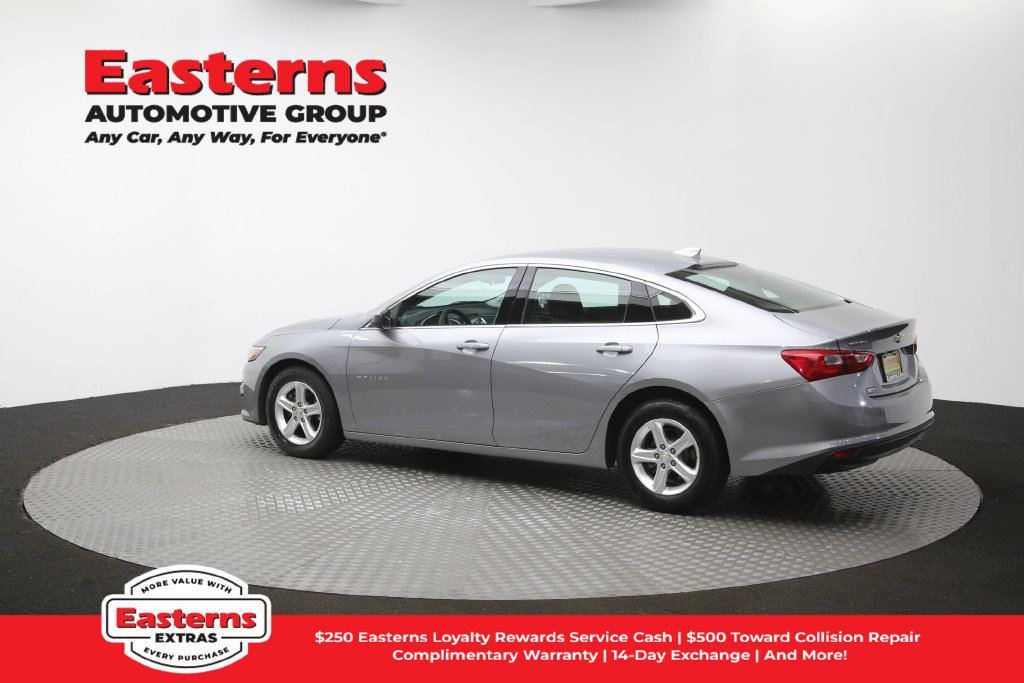 Used 2023 Chevrolet Malibu LT FWD image 63