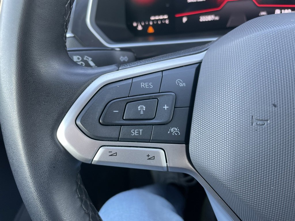 Used 2024 Volkswagen Tiguan Wolfsburg Edition image 21