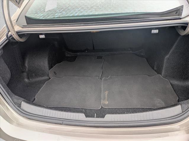 Used 2024 Chevrolet Malibu LT image 4