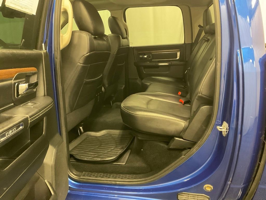 Used 2016 RAM 1500 Laramie w/ Convenience Group image 30