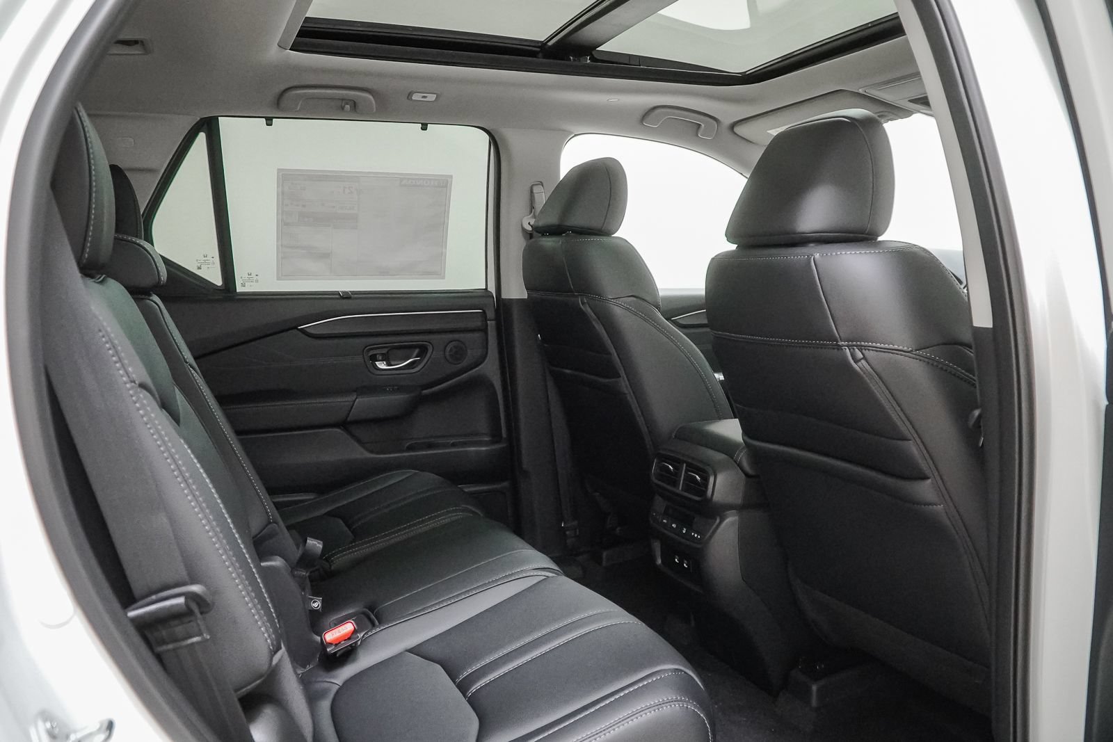 New 2026 Honda Pilot Touring image 41