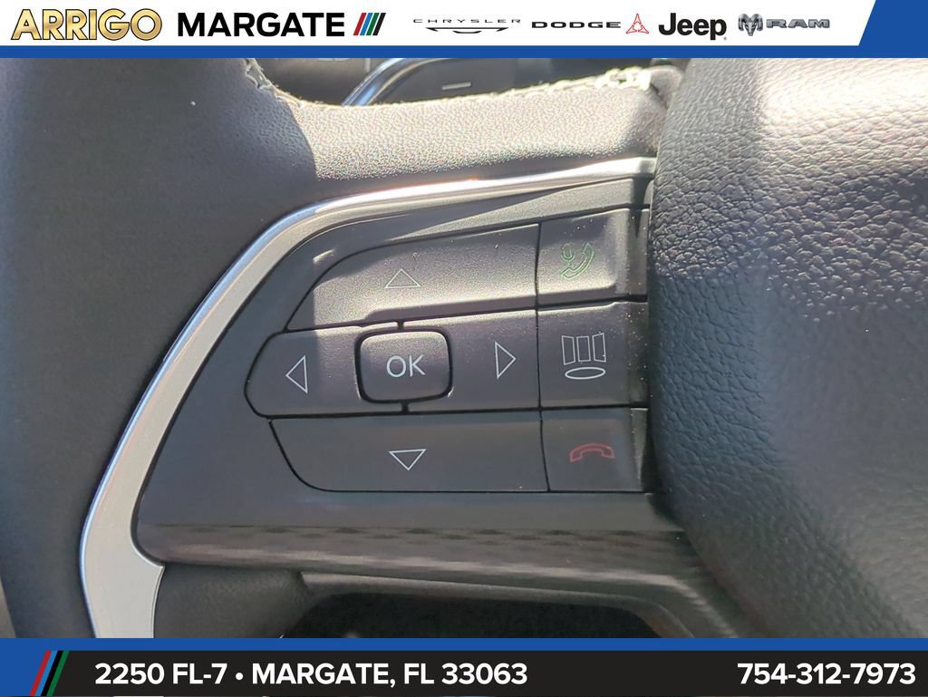 New 2026 Jeep Grand Cherokee L Laredo RWD image 25