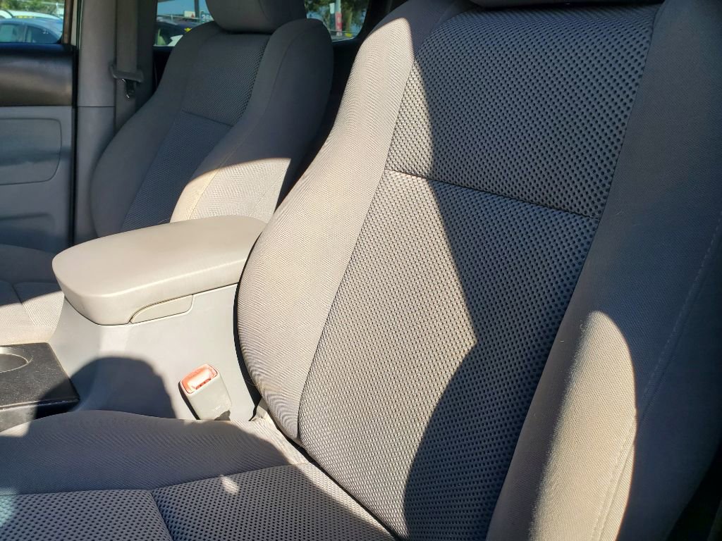 Used 2010 Toyota Tacoma PreRunner RWD image 18