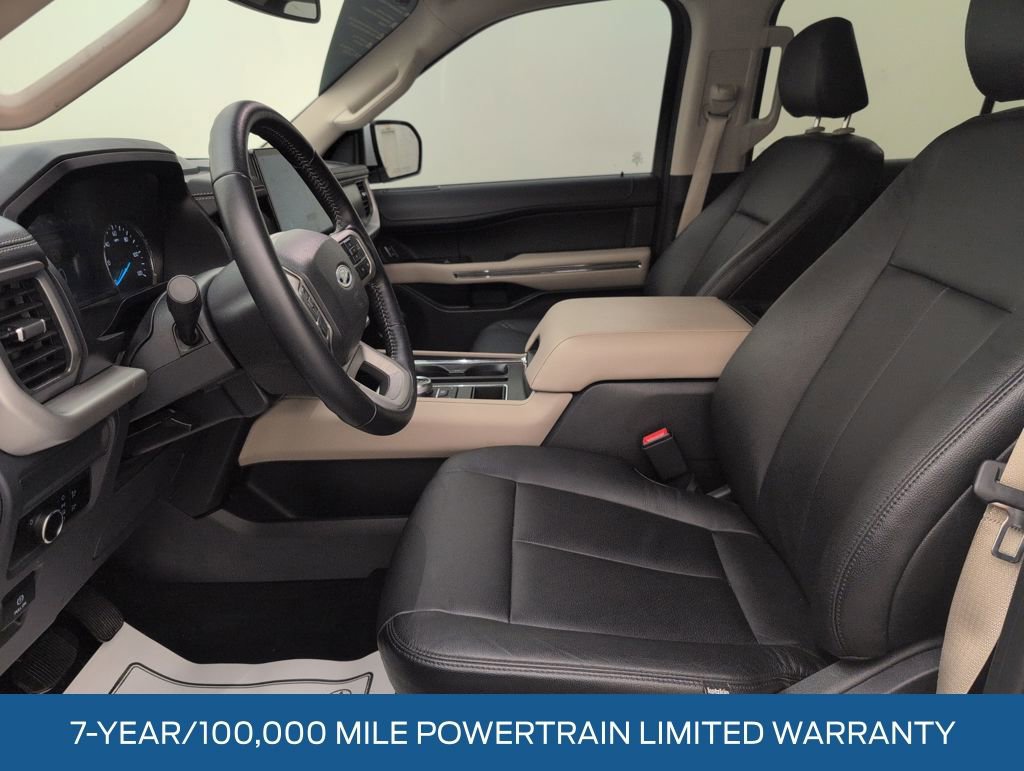 Certified 2023 Ford Expedition XLT image 5