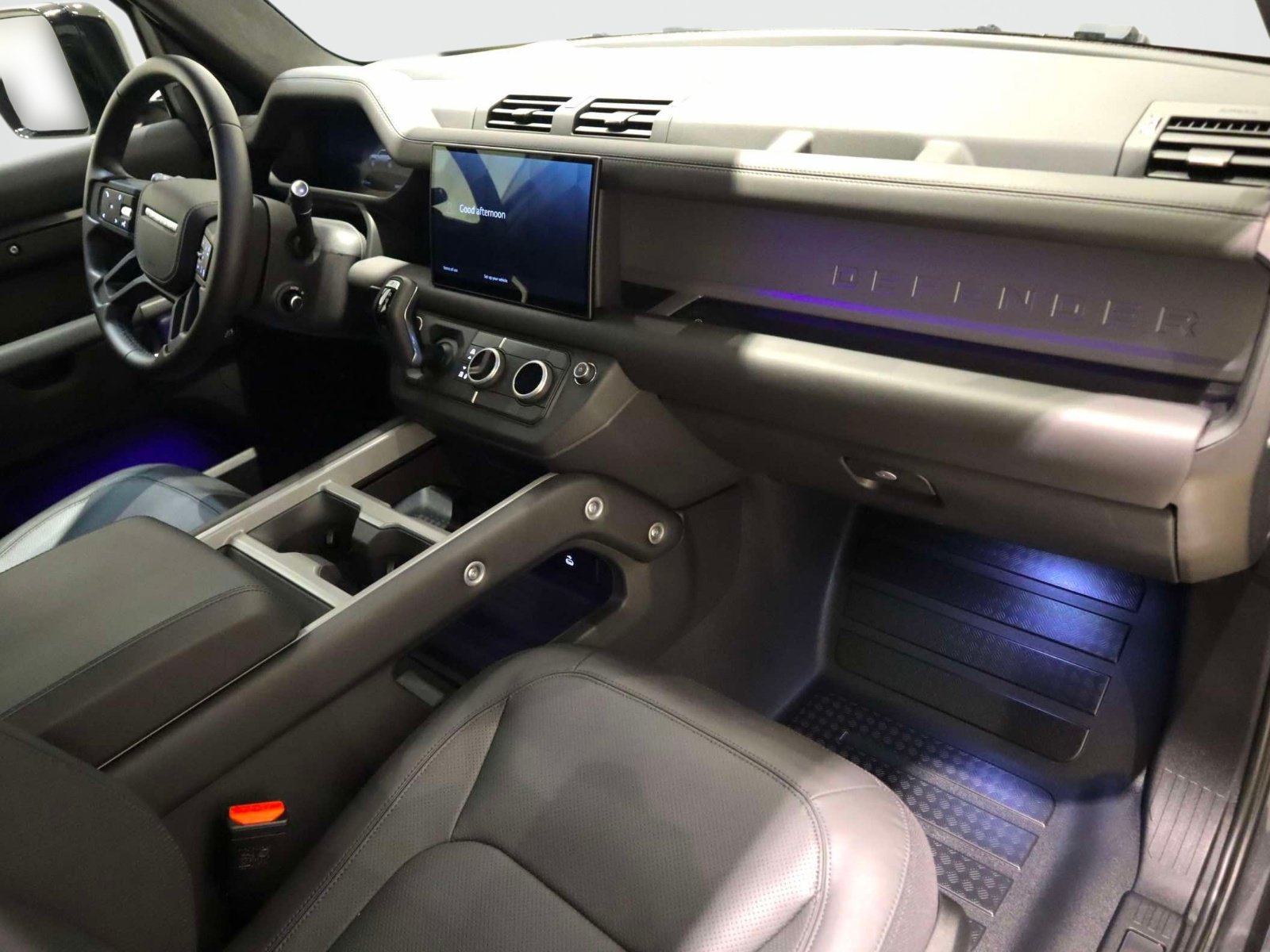 Used 2025 Land Rover Defender 130 X AWD/4WD image 15