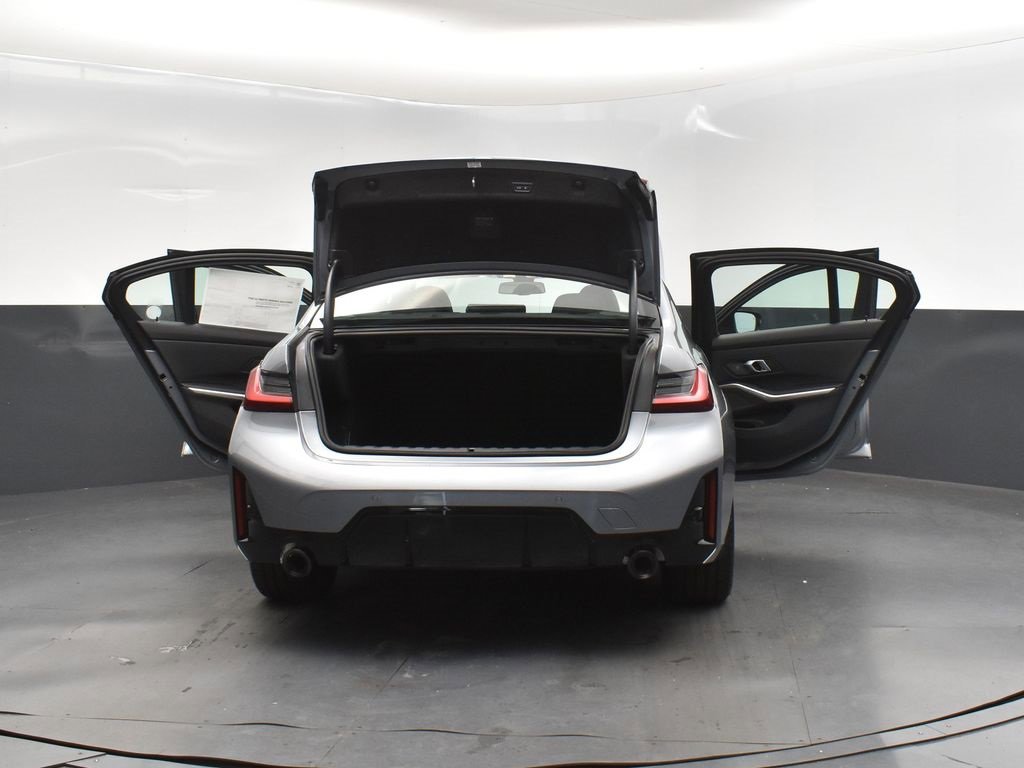 New 2026 BMW 330i Sedan w/ M Sport Package image 52