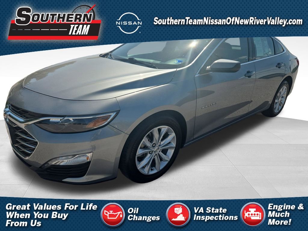 Used 2025 Chevrolet Malibu LT FWD image 1