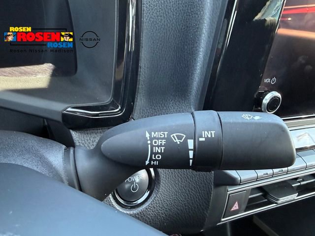 Used 2025 Toyota Camry LE FWD image 15