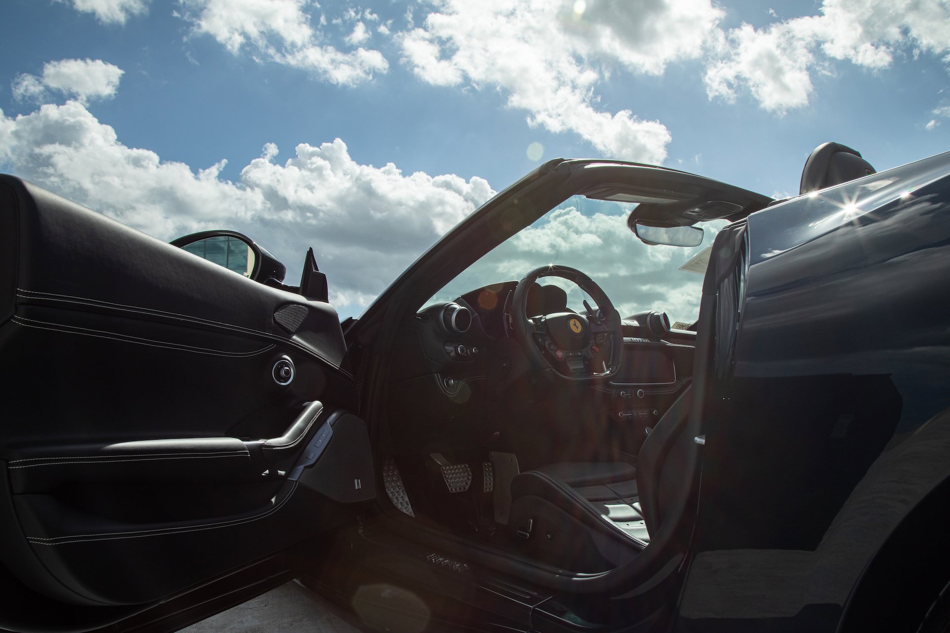 Certified 2023 Ferrari Portofino M image 24