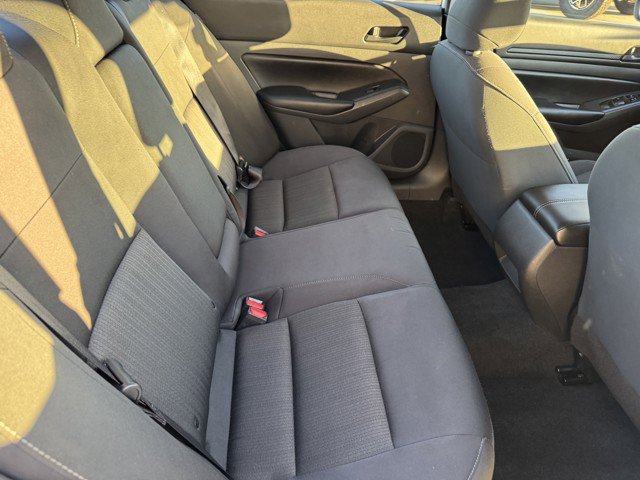 Used 2025 Nissan Altima 2.5 S image 8