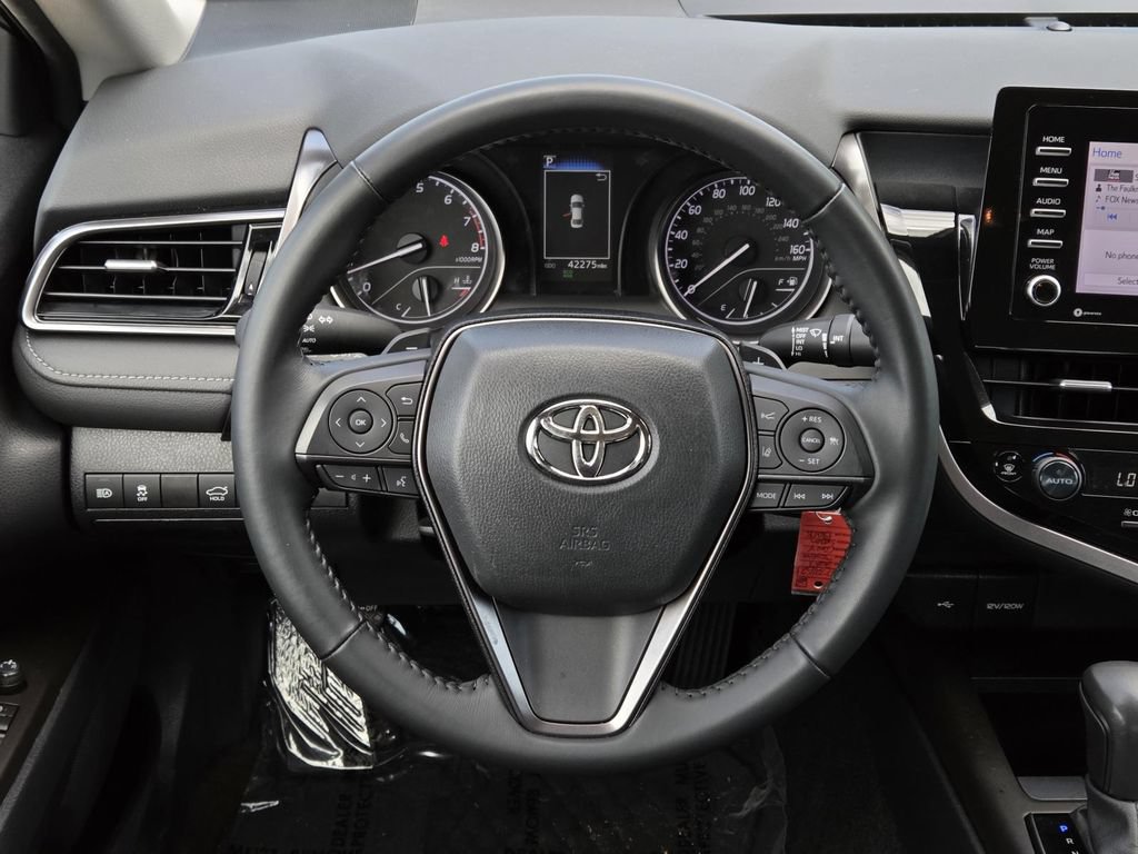 Used 2023 Toyota Camry SE FWD image 13