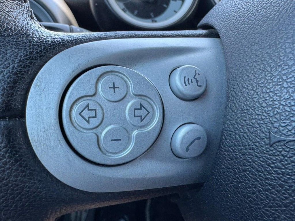 Used 2009 MINI Cooper S FWD image 13