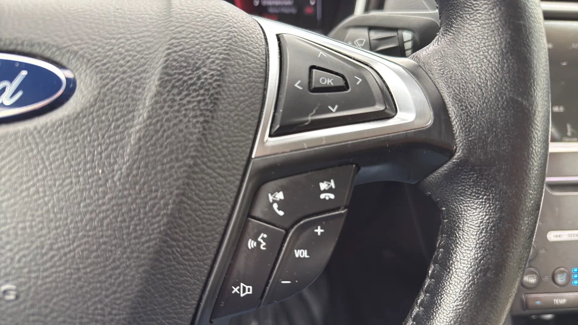 Used 2018 Ford Fusion Energi Titanium image 11