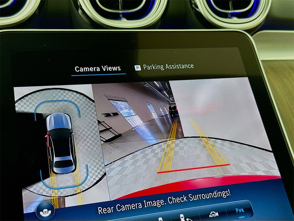 Used 2025 Mercedes-Benz C 300 4MATIC Sedan image 15