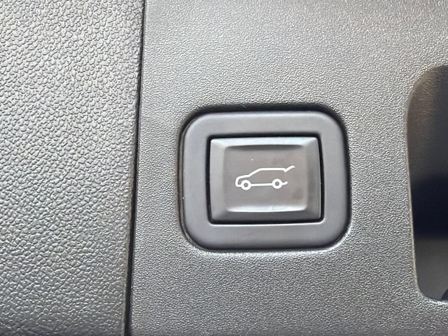 Used 2023 Cadillac XT5 Luxury AWD/4WD image 19