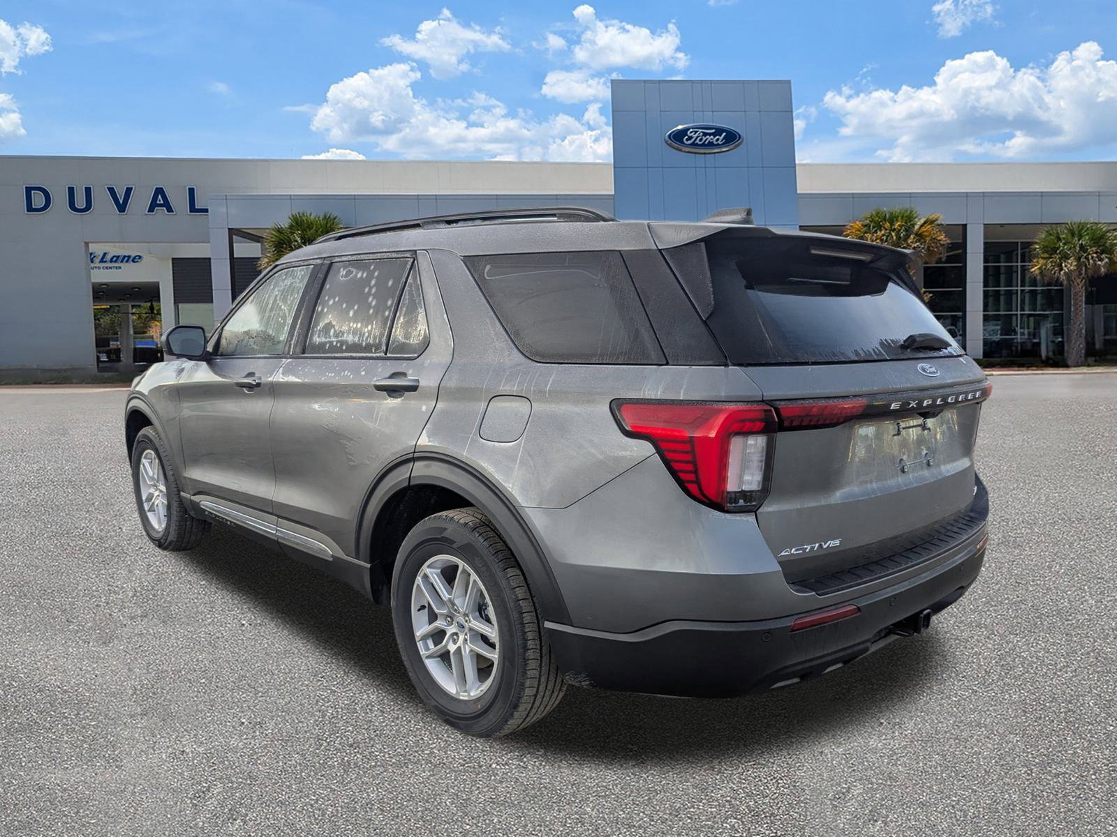 New 2025 Ford Explorer Active image 6